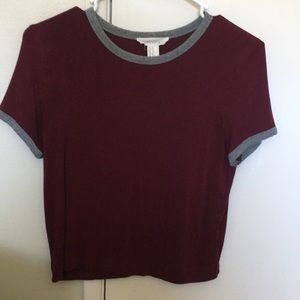Forever 21 cute maroon T-shirt!